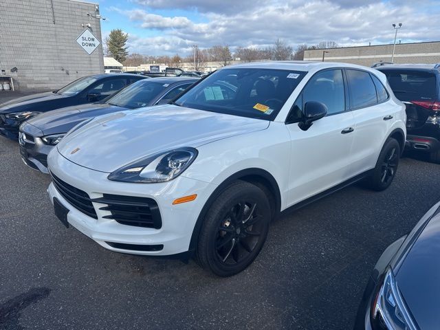 2022 Porsche Cayenne Base