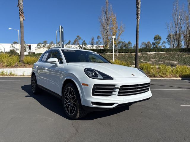 2022 Porsche Cayenne Base