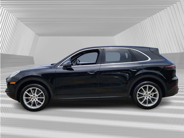 2022 Porsche Cayenne Base