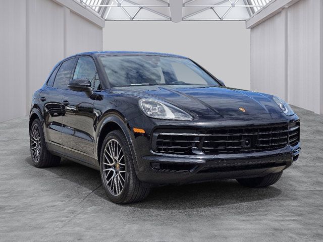 2022 Porsche Cayenne Base