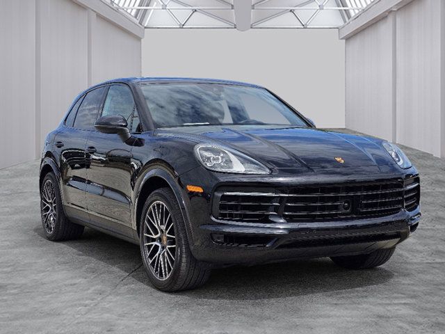 2022 Porsche Cayenne Base