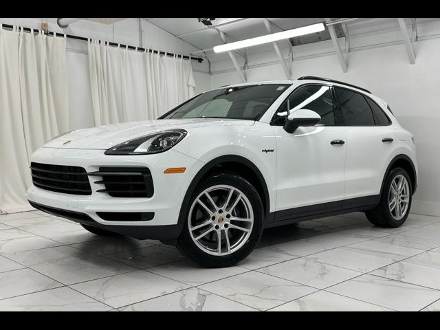 2022 Porsche Cayenne 