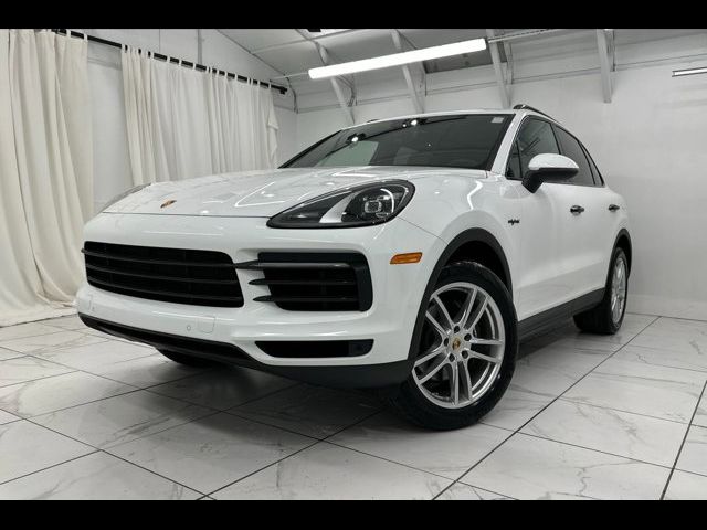 2022 Porsche Cayenne 