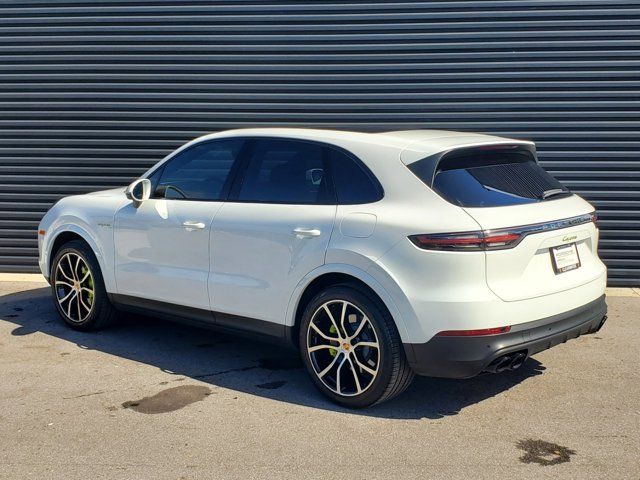 2022 Porsche Cayenne 