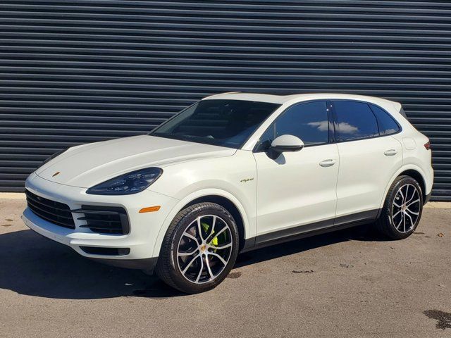 2022 Porsche Cayenne 