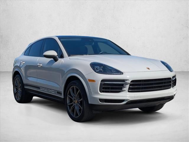 2022 Porsche Cayenne Base