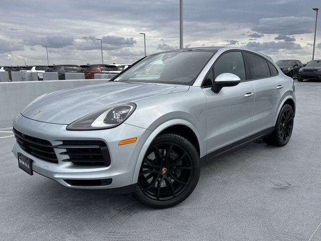 2022 Porsche Cayenne Base