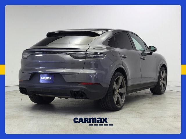 2022 Porsche Cayenne Base