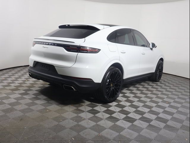 2022 Porsche Cayenne Base