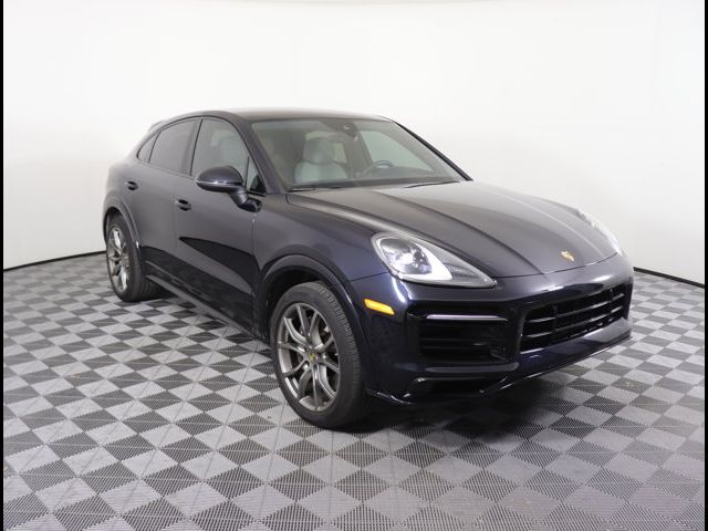 2022 Porsche Cayenne Base