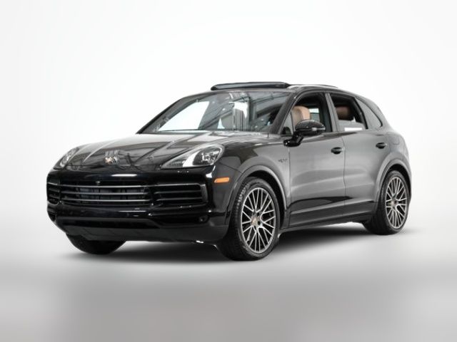 2022 Porsche Cayenne E-Hybrid Base