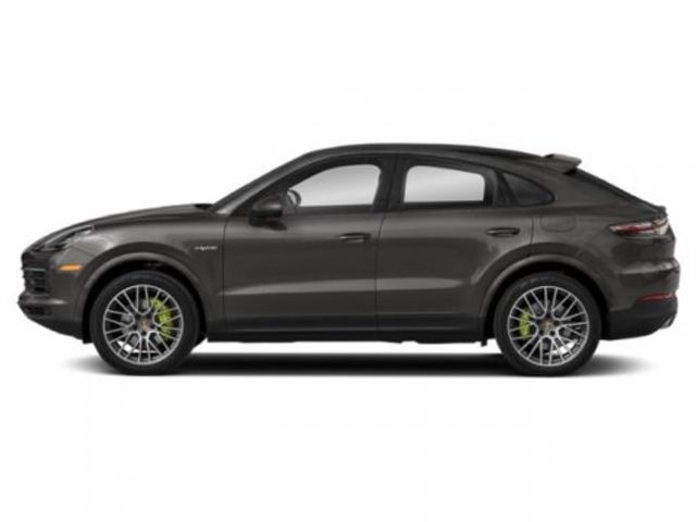 2022 Porsche Cayenne E-Hybrid Base