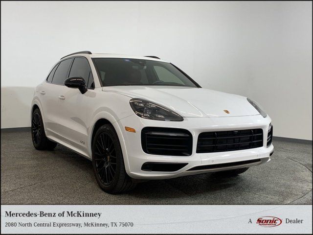 2022 Porsche Cayenne GTS