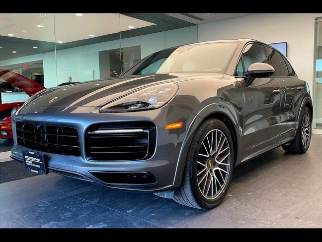 2022 Porsche Cayenne GTS