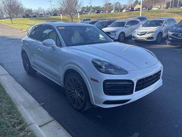 2022 Porsche Cayenne GTS