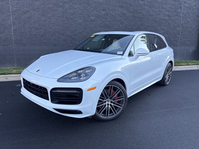 2022 Porsche Cayenne GTS