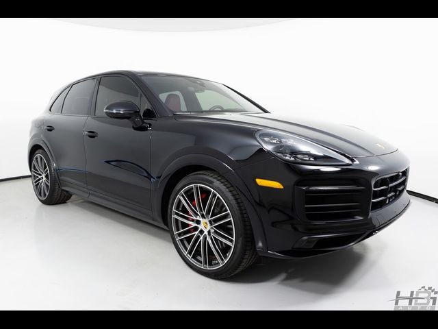 2022 Porsche Cayenne GTS