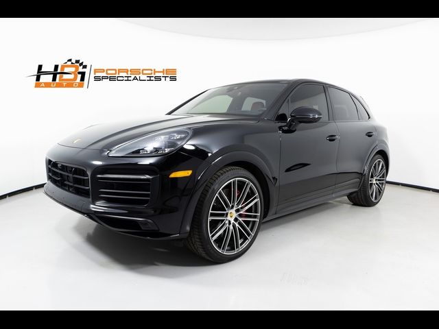 2022 Porsche Cayenne GTS