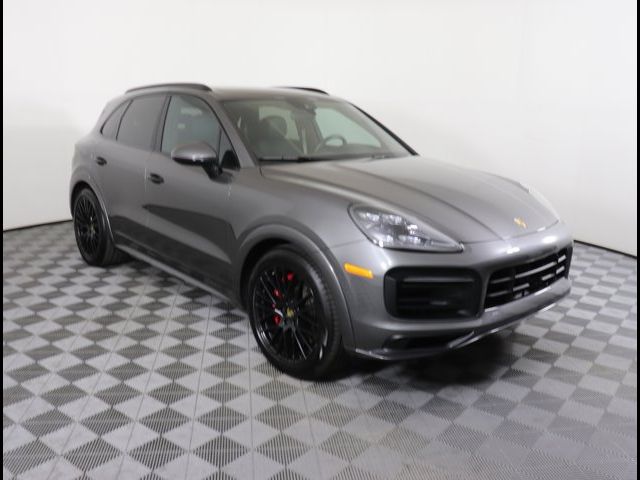 2022 Porsche Cayenne GTS