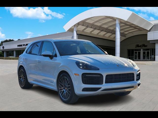 2022 Porsche Cayenne GTS