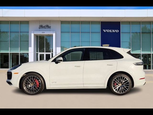 2022 Porsche Cayenne GTS