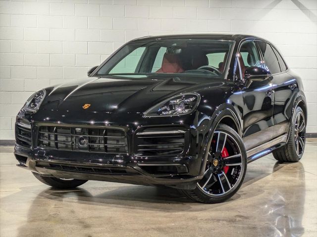 2022 Porsche Cayenne GTS