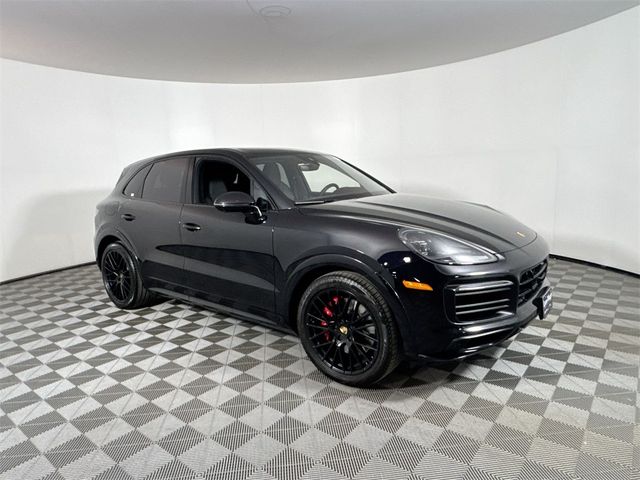 2022 Porsche Cayenne GTS