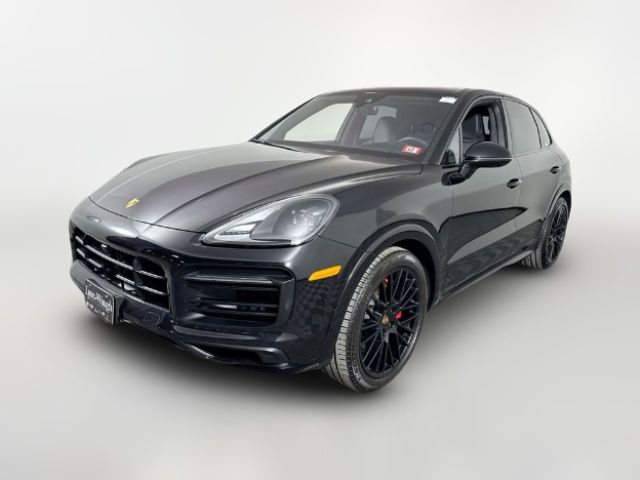 2022 Porsche Cayenne GTS