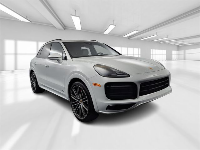 2022 Porsche Cayenne GTS