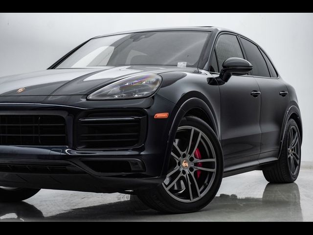 2022 Porsche Cayenne GTS