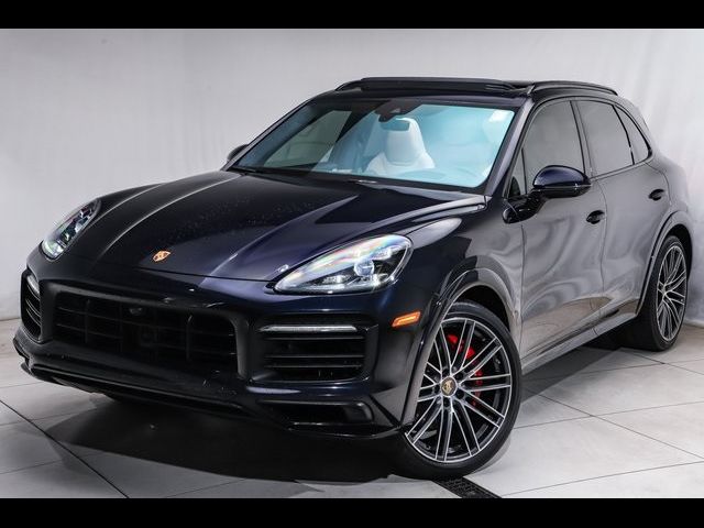 2022 Porsche Cayenne GTS