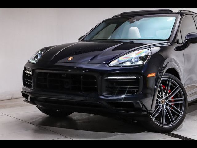 2022 Porsche Cayenne GTS