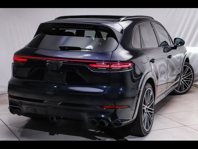 2022 Porsche Cayenne GTS