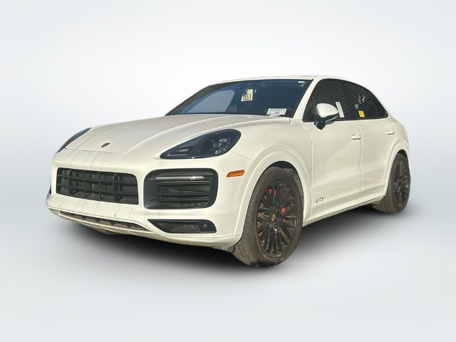 2022 Porsche Cayenne GTS