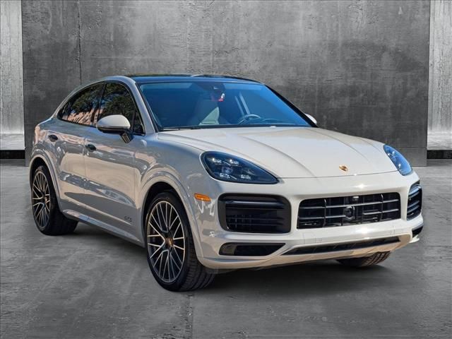 2022 Porsche Cayenne GTS