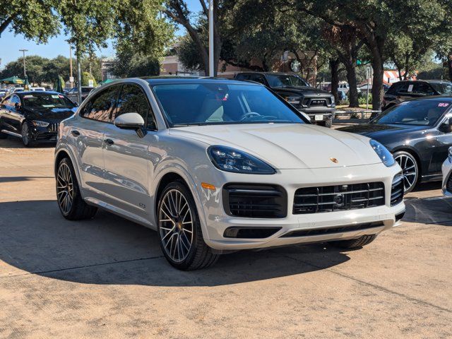 2022 Porsche Cayenne GTS