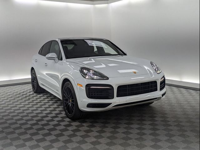 2022 Porsche Cayenne GTS