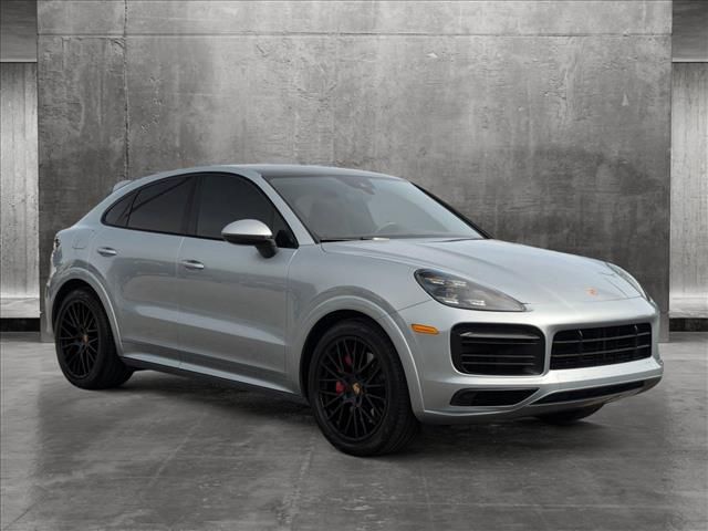 2022 Porsche Cayenne GTS