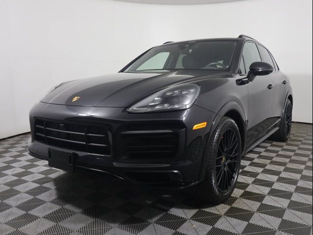 2022 Porsche Cayenne GTS