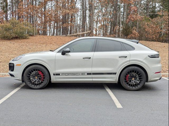 2022 Porsche Cayenne GTS