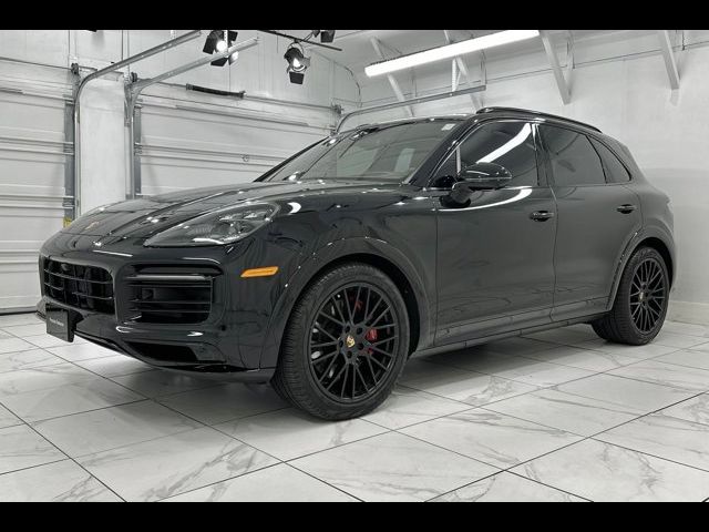 2022 Porsche Cayenne GTS