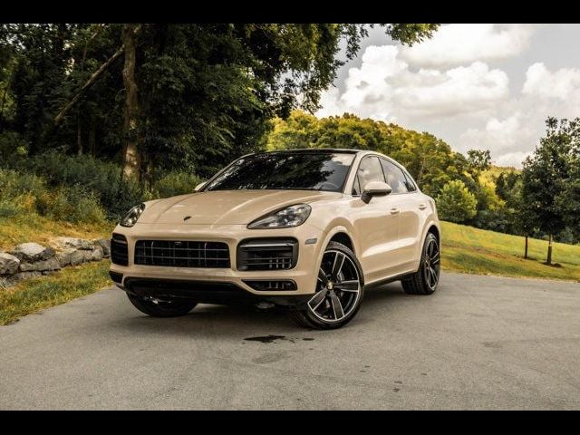 2022 Porsche Cayenne Base