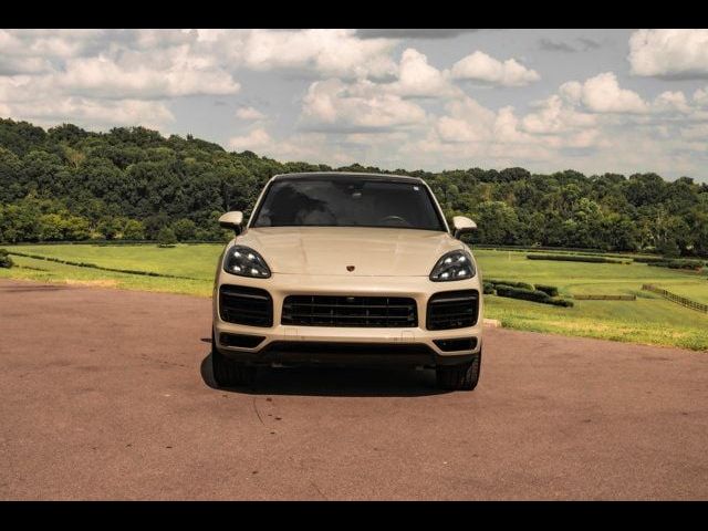 2022 Porsche Cayenne Base