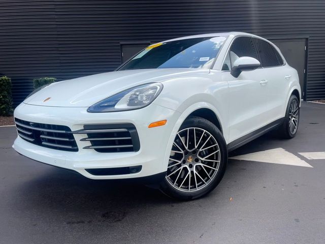 2022 Porsche Cayenne Base