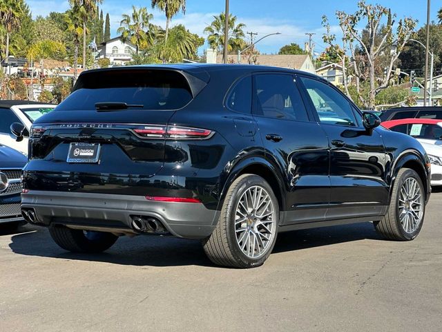 2022 Porsche Cayenne Platinum Edition