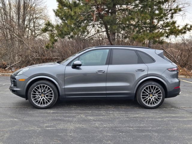 2022 Porsche Cayenne S