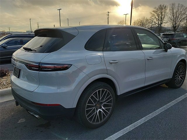 2022 Porsche Cayenne S