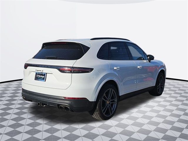 2022 Porsche Cayenne S