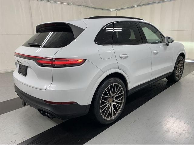 2022 Porsche Cayenne S Platinum Edition