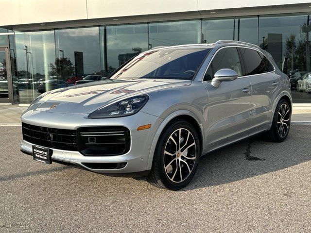 2022 Porsche Cayenne Turbo